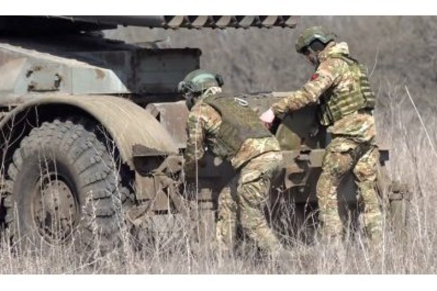 Ukraine Vs Russia War: Ukraine idafite intwaro ikomeje kujya mu mazi abira