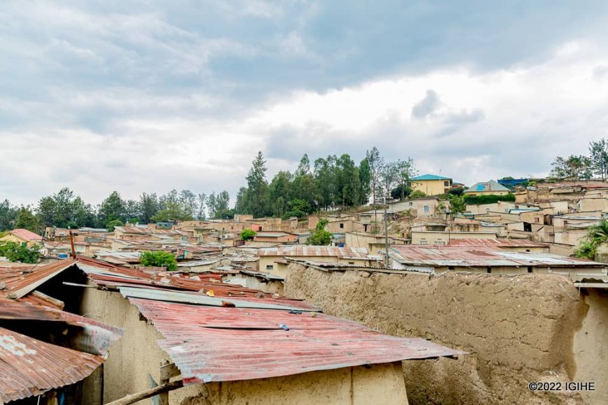 Urukiko Rukuru rwategetse ko bamwe mu baturage bari batuye muri Kangondo na Kibiraro hazwi nko muri Bannyahe bahabwa ingurane y’imitungo yabo mu mafaranga