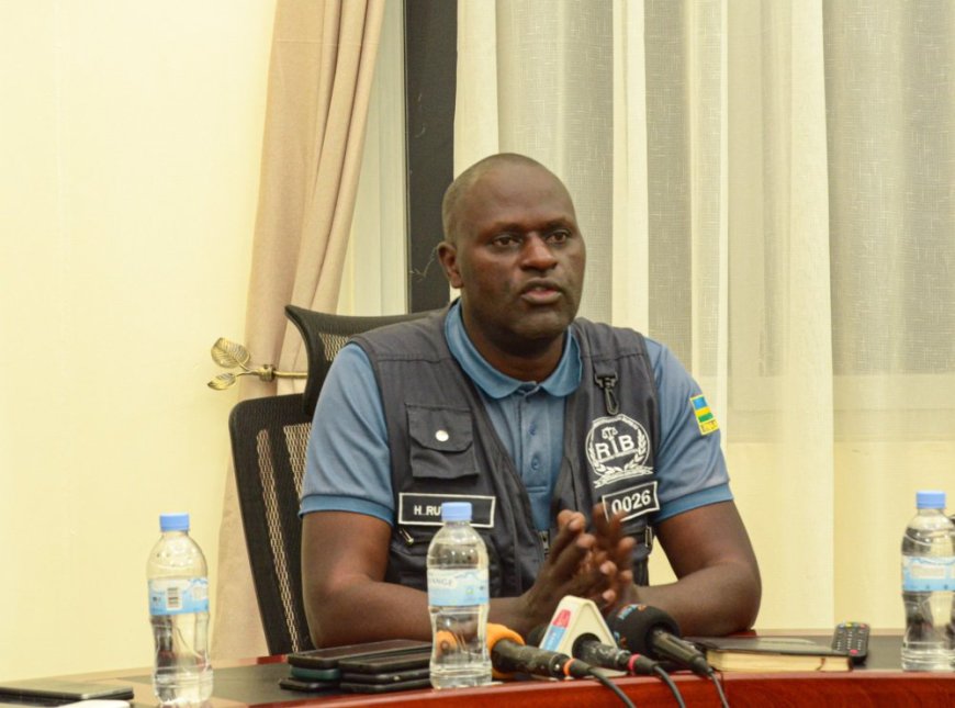 Hari abamaze gufungwa: RIB iri guhigisha uruhindu abariganyije urubyiruko mu Burasirazuba