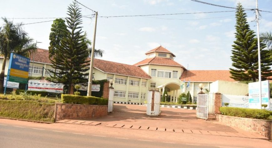 Rwamagana: Umutobe wiswe ‘Nzoga ejo’ uri gukoresha abaturage ibidakorwa cyane cyane ku mugore/umukobwa iyo awusomyeho