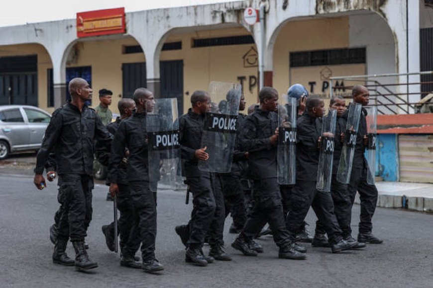 Imfungwa  zigera kuri 38 zatorotse gereza mu rukerera