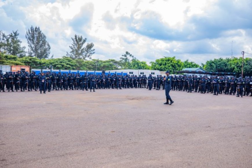 Abapolisi 460 bitegura kujya mu butumwa bw’amahoro muri Centrafrique bahawe impanuro