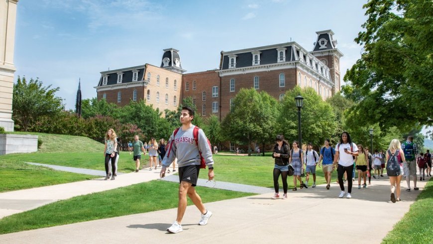 Amakuru meza ku Banyarwanda bashaka kujya kwiga muri Kaminuza ya Arkansas