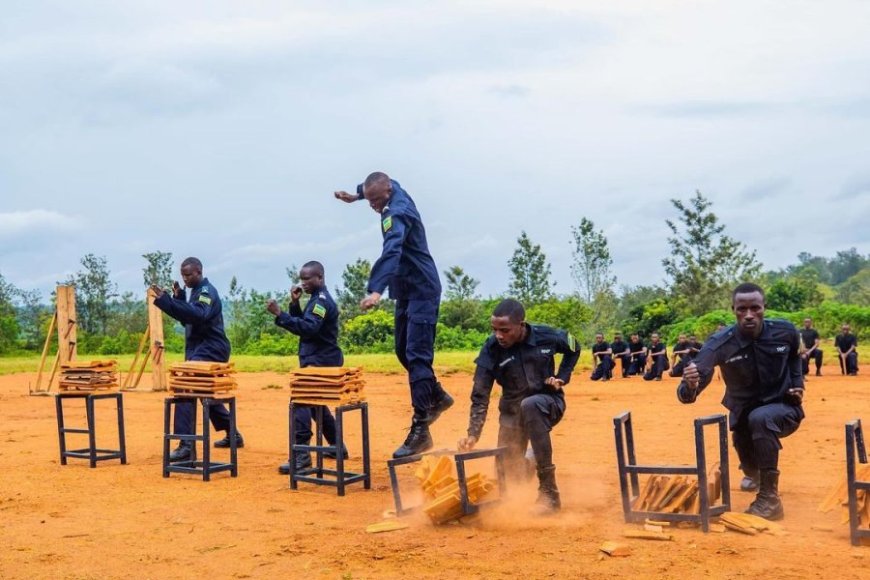 U Rwanda rwungutse abapolisi b'intarumikwa ku rigamba barenga 200 bafite ubuhanga budasanzwe-REBA AMAFOTO