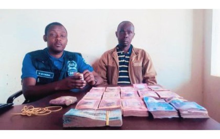 Gicumbi: Urwego rw'ubugenzacyaha RIB rwagaruje asaga miliyoni 7 Frw yibwe n’abacukuye iduka