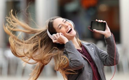 Ese koko kumva indirimbo z’ibishegu ku Bakristo ni icyaha? Sobanukirwa neza icyo Bibiliya ibivugaho