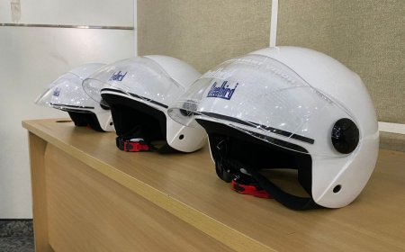 Mu Rwanda hegejejwe ingofero z’abamotari zikomeye zitezweho kugabanya imfu zituruka ku mpanuka za moto