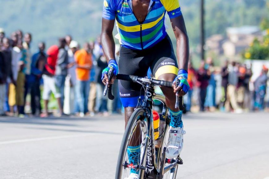 Imyidagaduro: Amakuru meza kuri Munyaneza Didier na Mugisha Moïse babonye ikipe nshya mu Bufaransa