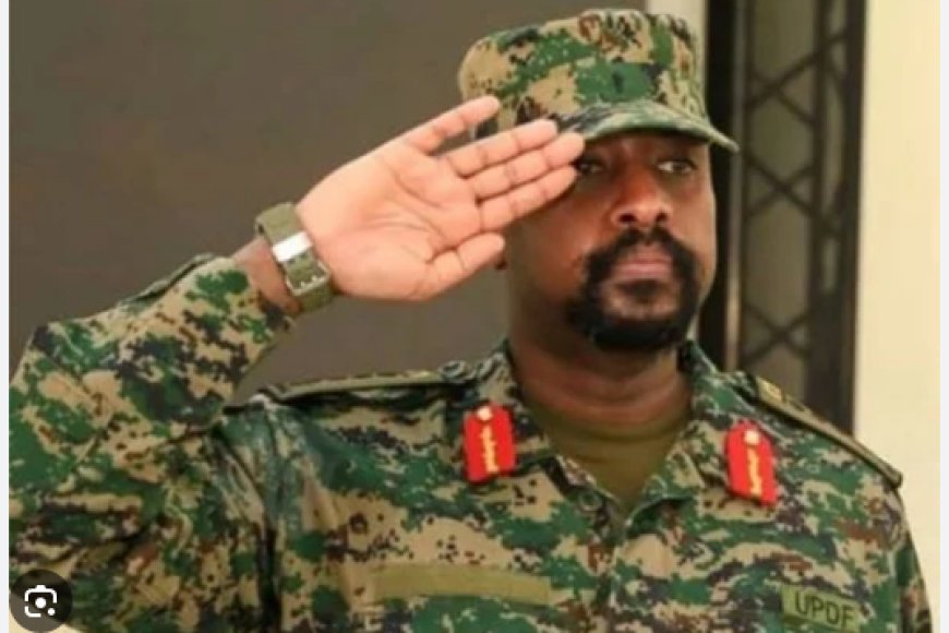 Umugaba Mukuru w’Ingabo za Uganda, Gen Muhoozi Kainerugaba, yagiye muri Repubulika ya Demokarasi ya Congo