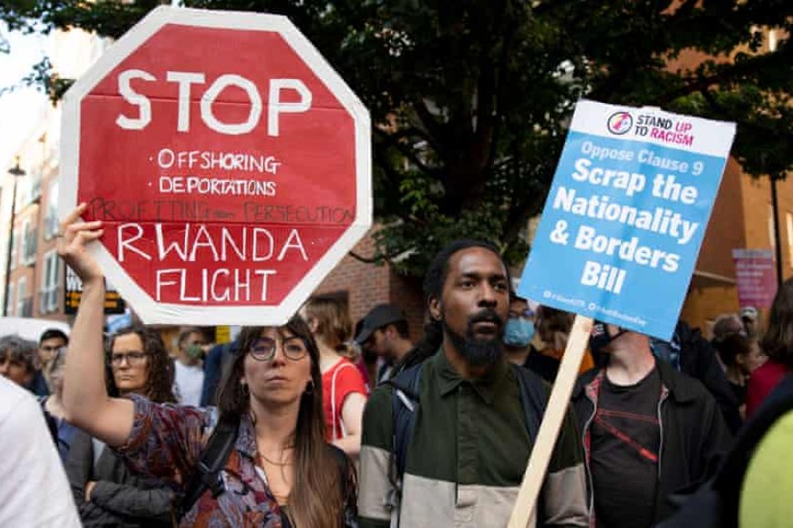 Umunya-Syria uri mu bimukira Leta y’u Bwongereza igomba kohereza mu Rwanda, yatangaje ko akihagera azahita yiyahura  igitaraganya