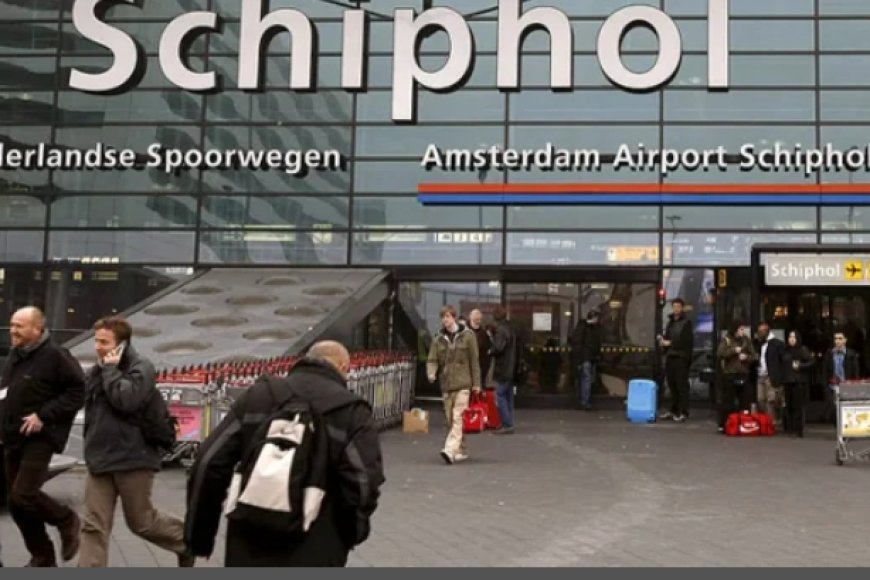 Umugenzi yaguye Muri moteri y'indege ahita yitaba Imana