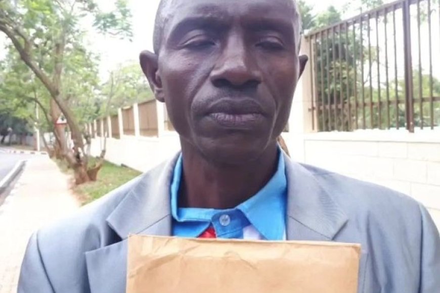 Yabuze itike imusubizayo! Umuturage witwa Twagirumukiza yaje i Kigali gutanga kandidatire ye maze basanga ibyangombwa bituzuye