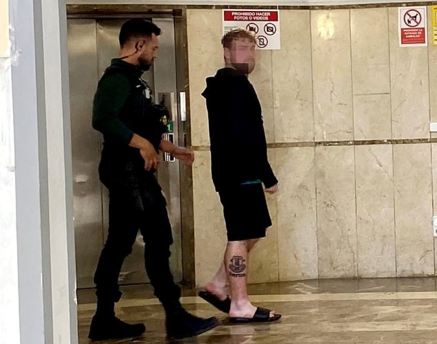 Umugabo yatawe muri yombi azira gukora ku kibuno umukozi wo mu ndege yerekeza muri Espagne ivuye mu bwongereza