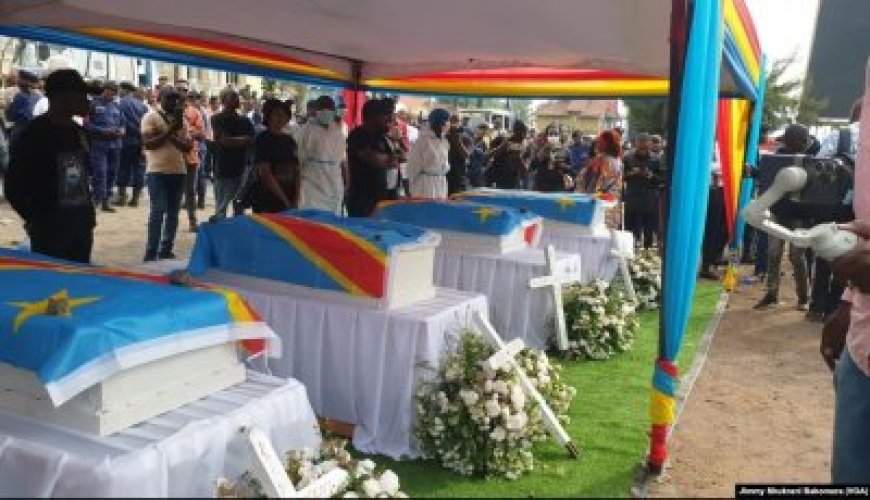 RDC: Imibiri mirongo 35 y’abahitanywe n’ibisasu mu nkambi ya Mugunga yashyinguwe