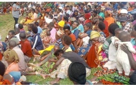 Gakenke: Haravugwa Abayobozi bari kuguza amafaranga abaturage bakabambura