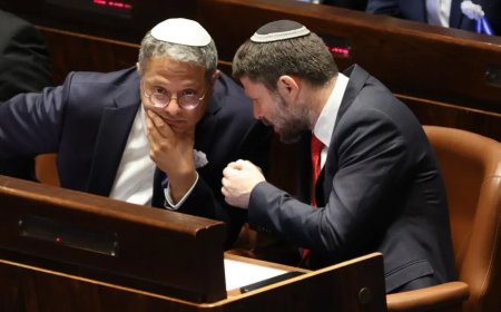 Muri Israel byakomeye: Abaminisitiri bateguje Netanyahu kwegura niyemera gahunda yo guhagarika intambara