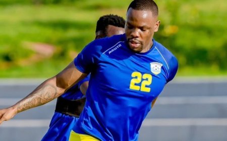 Benshi bakomeje kubyibazaho "Ku munota wa nyuma Amavubi yahagurutse adafite Rwatubyaye Abdul"