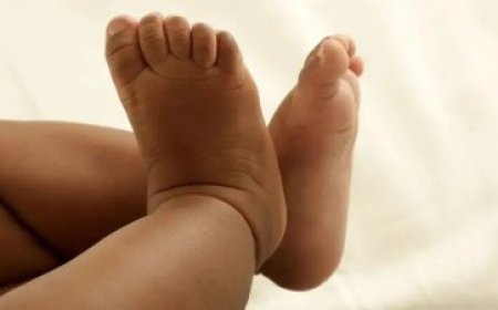 Urubanza rw’ababyeyi babyaye gatatu bagata abana rwaciye ibintu