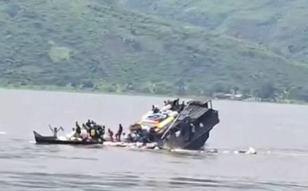 Tshisekedi yategetse ikigomba gukorwa nyuma y’impanuka ikanganye y’ubwato bwarimo abagenzi 270