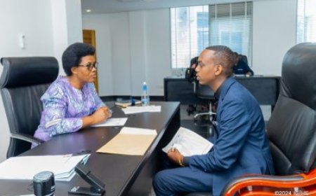 Umunyarwenya Samu ugezweho mu Rwanda yemejwe na Komisiyo y’Igihugu y’Amatora kwiyamamariza kuba umudepite