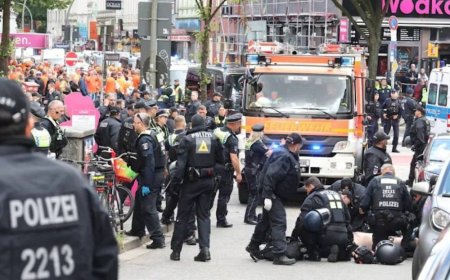 Hambourg: Abapolisi barashe igitaraganya umuntu washatse gutera abafana b’ikipe y’u Buholandi akoresheje ishoka