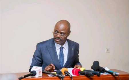 Minisitiri w'ingabo za RDC yagize ikindi yizeza Abanyekongo ku kurangiza intambara ibera mu Burasirazuba bw’iki gihugu, ndetse yigamba kunesha