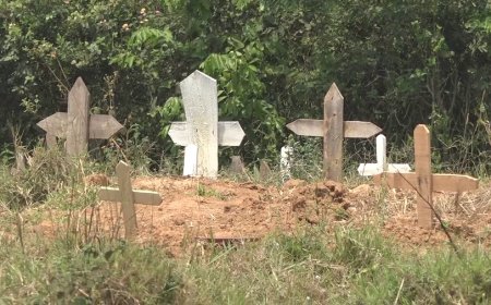 Gatsibo: Byabaye amayobera umucecuru yabyutse asanga umusaraba w’umuntu bashyinguye ubambye mu muryango w’inzu abamo