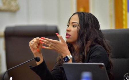 RDC: Minisiteri umwe mu bamaze icyumweru barahiye, yahise yegura ku mirimo ye