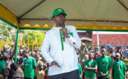 Umukandida uri kwiyamamaza ku mwanya w’Umukuru w’igihugu  yemereye abanya Gisagara kubakemurira ibibazo bamaranye imyaka n'imyaniko