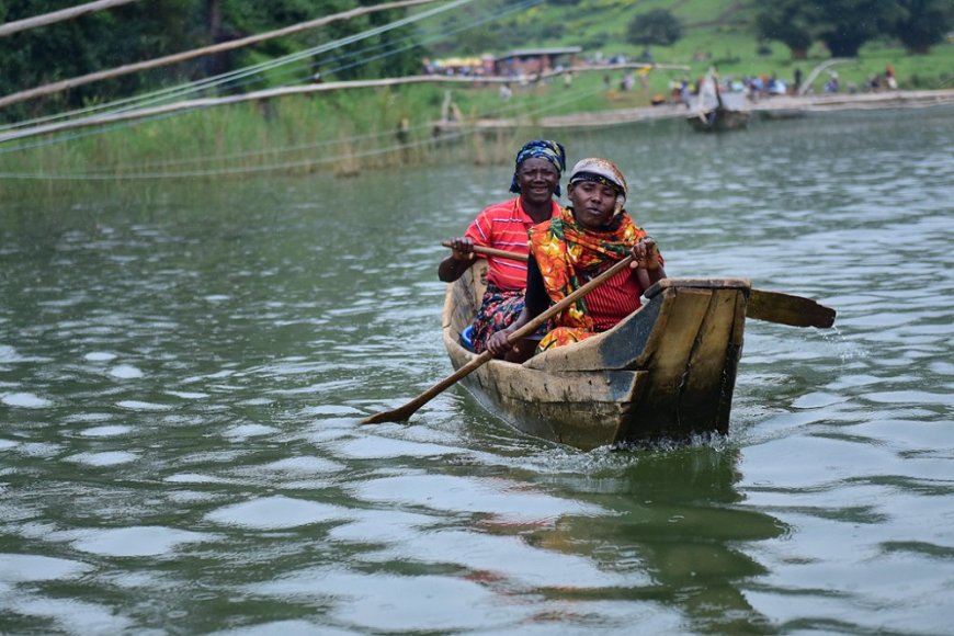 Umusaruro w’amafi ukomeje kwiyongera mu biyaga bya Cyohoha na Kibare byari byarakamye