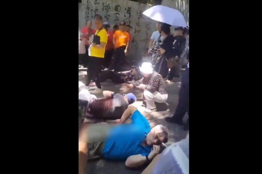 Polisi yataye muri yombi umugabo w’imyaka 55 nyuma y’uko abarimu bane bo muri kaminuza yo muri Amerika batewe icyuma