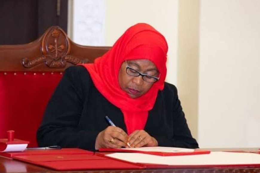 Perezida wa Tanzania Samia Hassan Suluhu yakoze impinduka mu bayobozi batandukanye ahera ku mukuru w'Intara ucyekwaho gusambanya Umunyeshuri