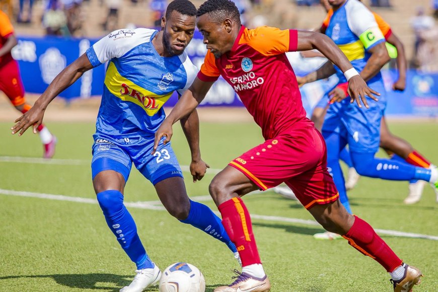 Dore impamvu Muhadjiri yanze gusinyira Rayon Sports kandi bari bamaze kumvikana