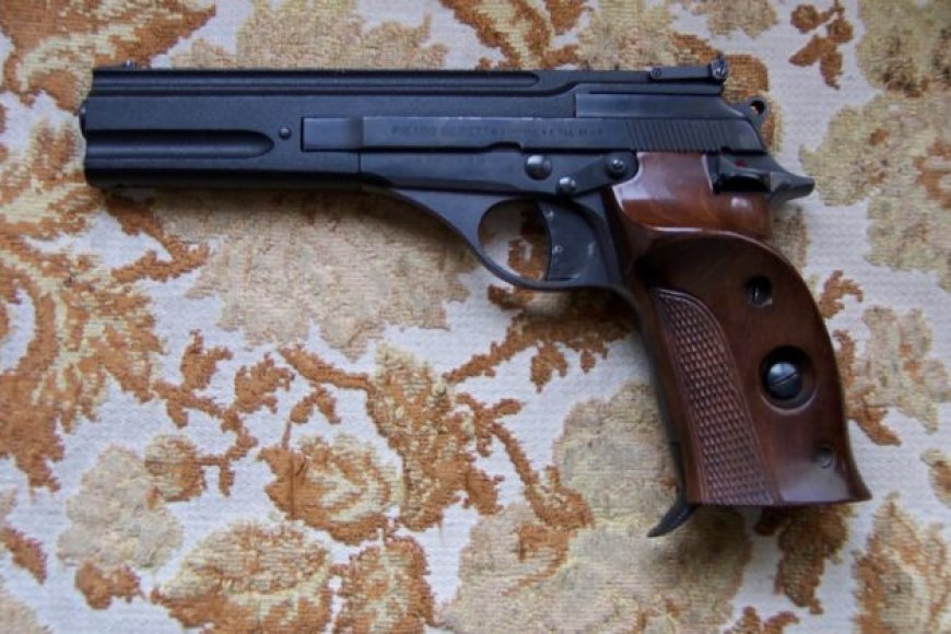 Umusirikare wa Repubulka Iharanira Demokarasi ya Congo(FARDC) yishwe arashwe n’umugore we