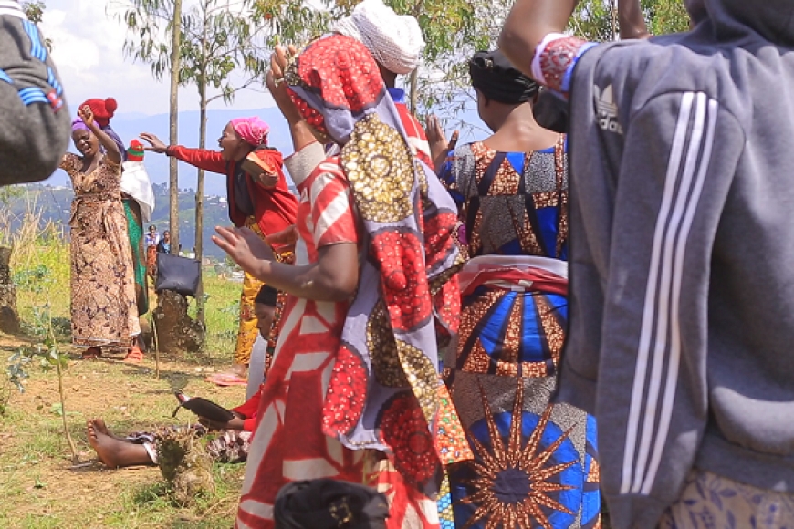 Muri Kamonyi amazina yabo bayateye ishoti ahubwo biyita andi mazina bahawe n’Imana