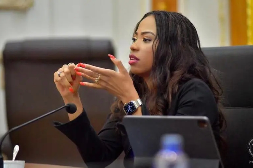 Rugikubita umuyobozi wa mbere muri Guverinoma ya Congo yeguye harakekwa n’icyabimuteye