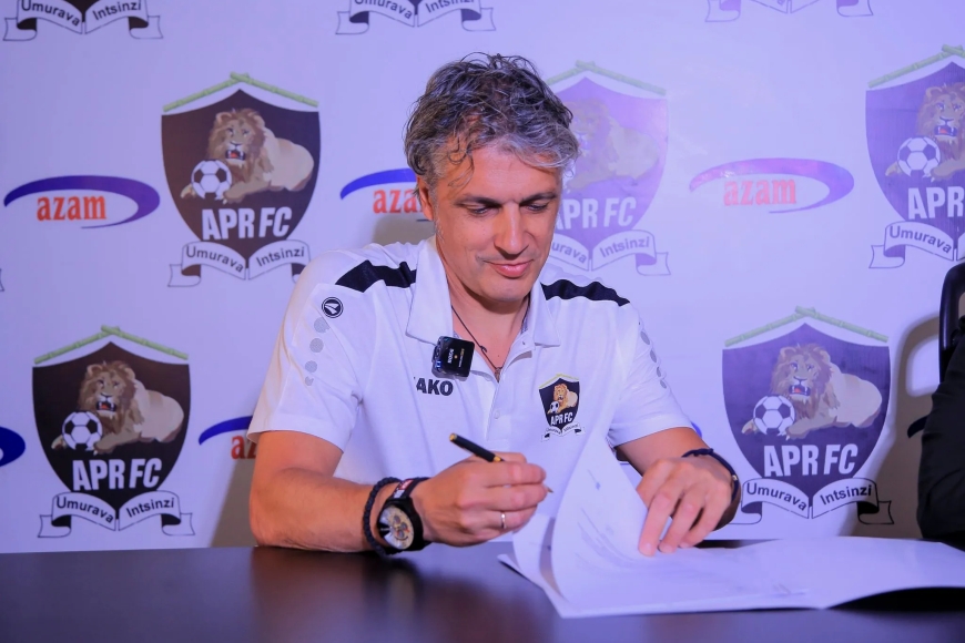 Bidasubirwaho ikipe ya APR FC ifite umutoza mushya wigihangange watoje amakipe y’ibigwi akomeye cyane