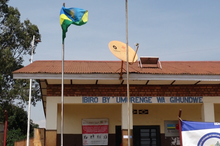 Abapolisi 2 barashinjwa kuvuga amagambo mabi ku mwana w’uruhinja