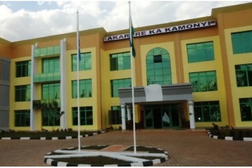 Kamonyi: Umusore yatimbaguye  Mudugudu  ubuhiri mu mutwe kugeza Aho amumazemo umwuka