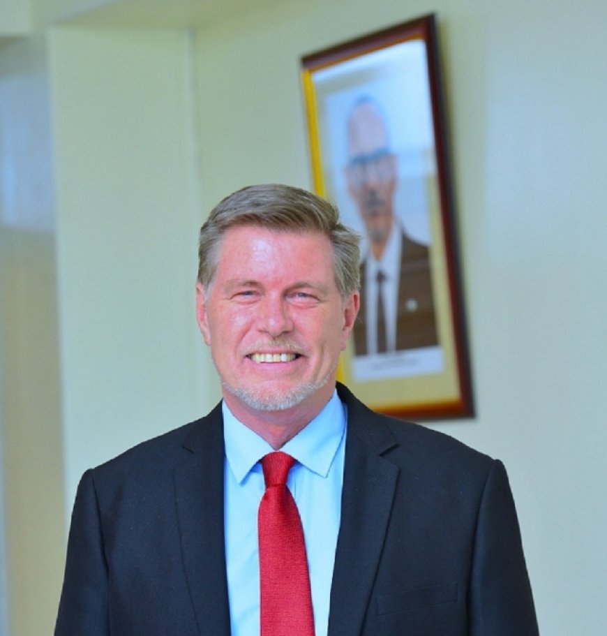 Prof Dr Simon Wiehler wayoboraga Kaminuza ya UTB yitabye Imana