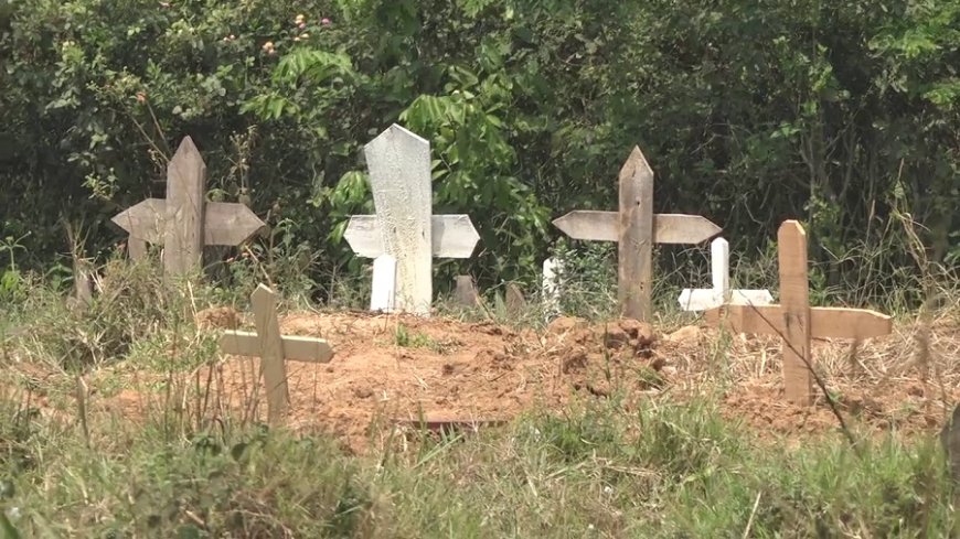 Gatsibo: Byabaye amayobera umucecuru yabyutse asanga umusaraba w’umuntu bashyinguye ubambye mu muryango w’inzu abamo