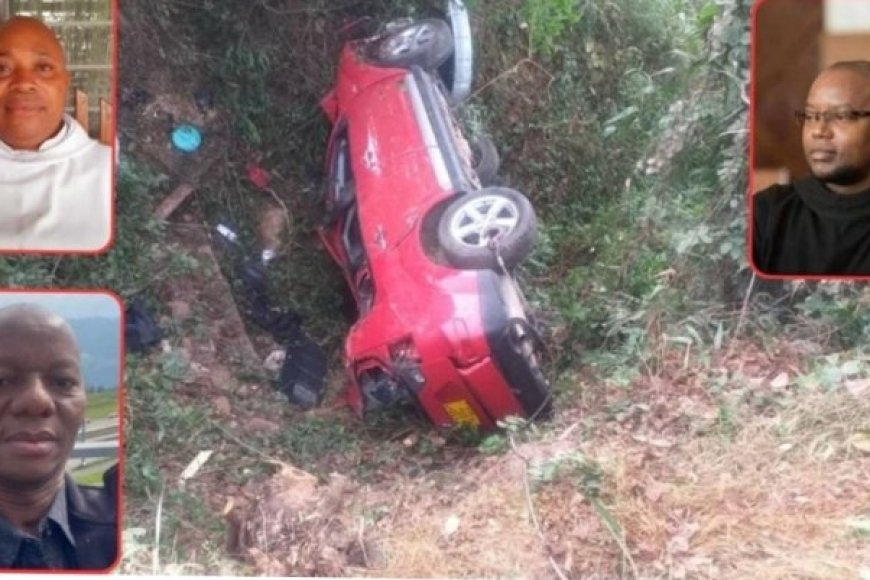 Abapadiri babiri baguye mu mpanuka y'imodoka