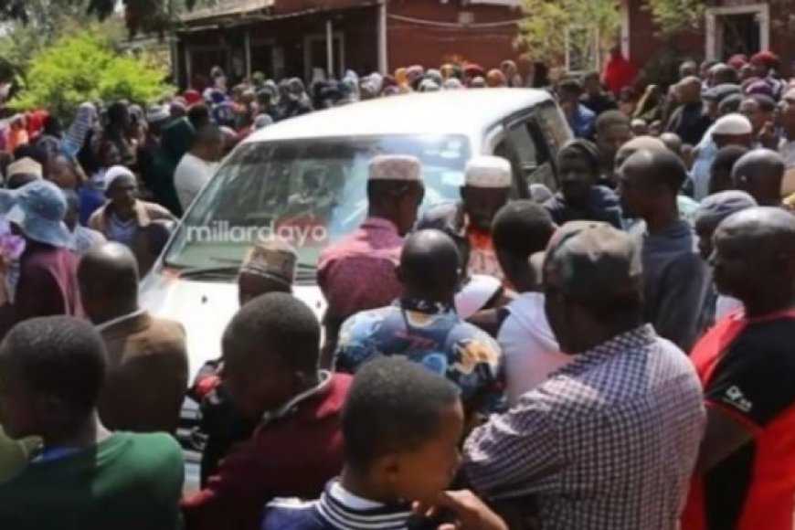 Umubyeyi yapfuye agiye gushyingura umwana we w'umuhungu