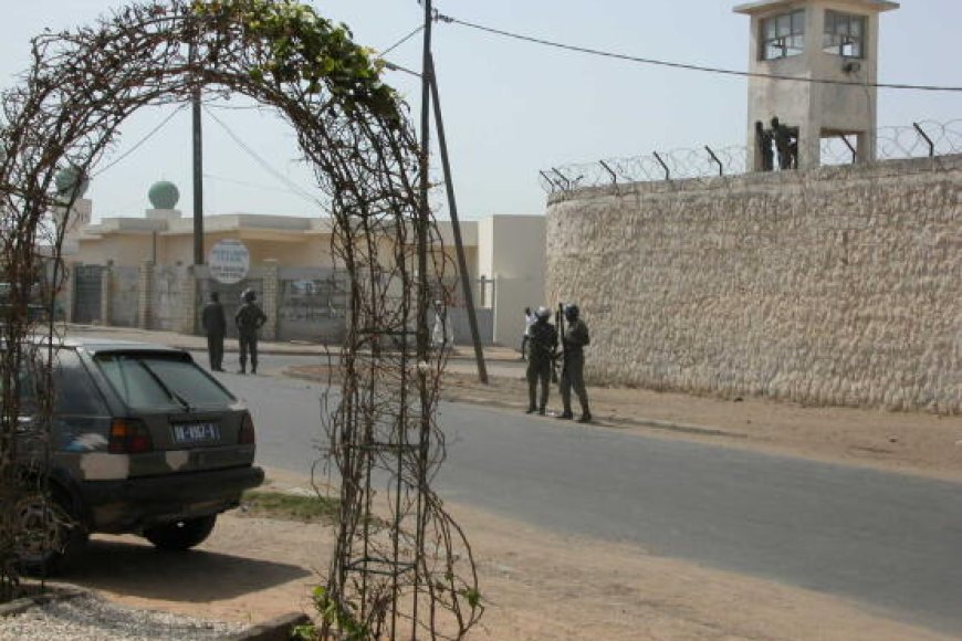 Senegal: Imfungwa n'abagororwa bakoze imyigaragambyo karundura yo kwanga kurya burundu