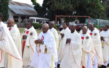 Tanzania: Padiri yageze mu rukiko asanga aregwa ibyaha 178 asanga harimo nicyo kuba ayobora umutwe w'amabandi