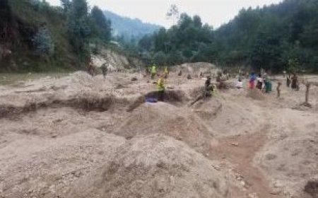 Gakenke: Abagabo babiri baburiye umwuka mu kirombe birangira bahasize ubuzima