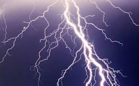 Rutsiro: Yakubiswe n’inkuba arapfa ubwo yarimo aroba isambaza