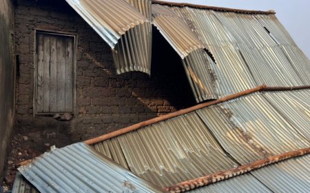 Gatsibo: Imvura irimo umuyaga mwinshi yaguye mu ijoro ryo kuri uyu wa Kane yasenyeye inzu 29 z'abaturage