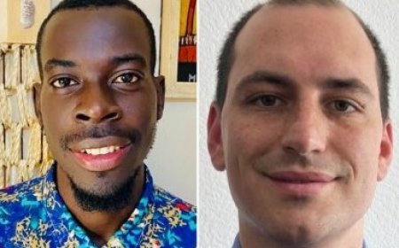 Yari Yitwaje igikoresho cyifashishwa mukongera ibirungo  mugikorwa cyo Gutera akabariro bimuviramo kwirukanwa mu gihugu cy'abandi