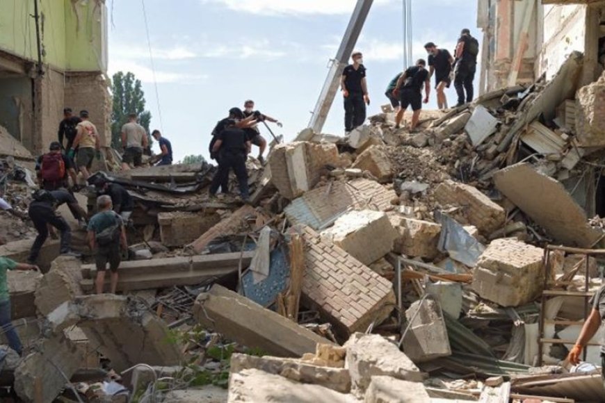 Intambara yatumye abaturage ibihumbi 20 bimurwa ku mupaka wa Ukraine n’Uburusiya